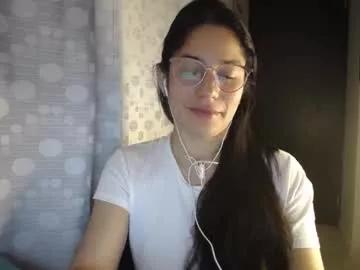 queenvictoria2023 from Chaturbate