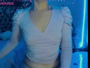 rebbeca09 from Chaturbate