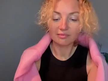 reddgirll from Chaturbate