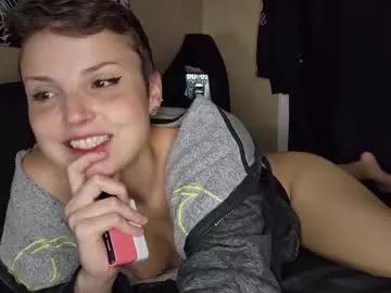 reee4mebb from Chaturbate
