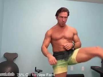 reeserideout from Chaturbate