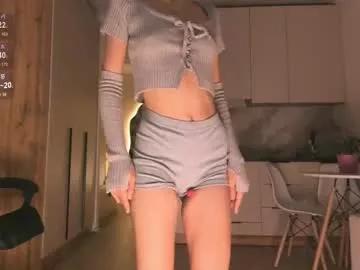 ren_esma model from Chaturbate