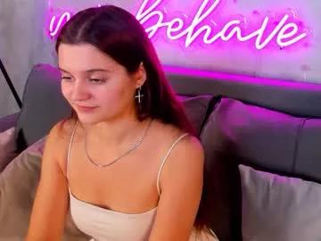 renesmy_black from Chaturbate is Freechat