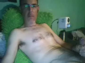 reyes_albert2006 from Chaturbate