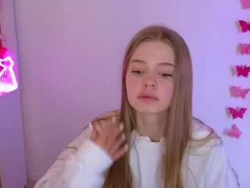 riinaaa from Chaturbate