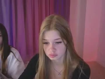riinaaa from Chaturbate