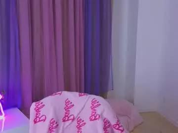 Riinaaa webcams show profile image 