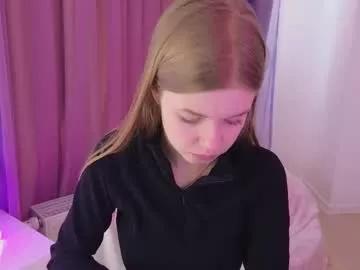 riinaaa from Chaturbate