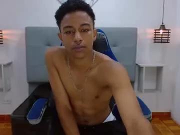 rocco_grey from Chaturbate
