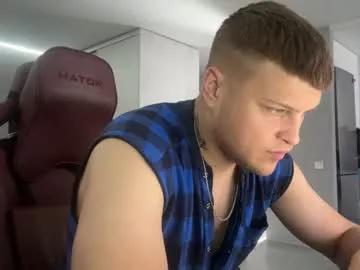 Roguetitan6 webcams show profile image 