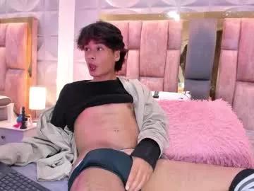 ronald_thompson___ from Chaturbate is Freechat