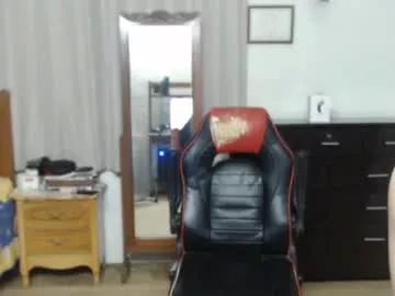 ronnie_dravenn from Chaturbate