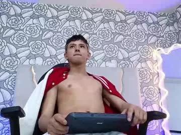 rooy_tay from Chaturbate