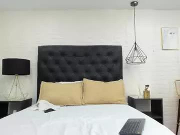 rossee_naia from Chaturbate is Freechat