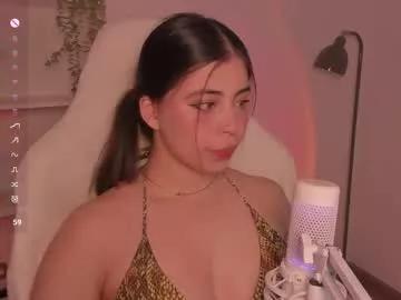 rossieconnor from Chaturbate