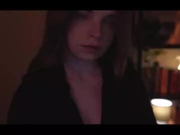 running_with_the_wolves from Chaturbate