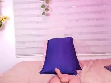 s_samanthax from Chaturbate
