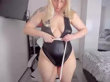 sallysecret from Chaturbate