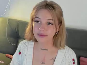 samantha_browwnn from Chaturbate