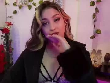 sapphire_lilac from Chaturbate