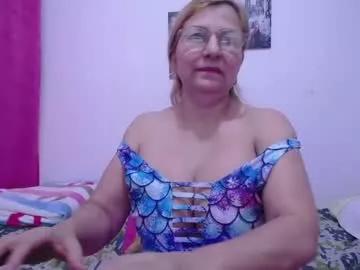 sara211 from Chaturbate