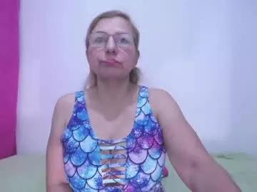 sara211 from Chaturbate