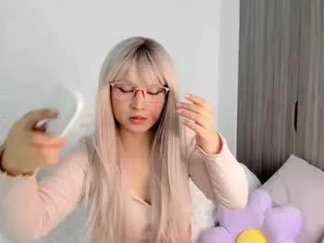 sara_kim_ from Chaturbate