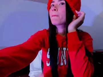 sara_leenn from Chaturbate