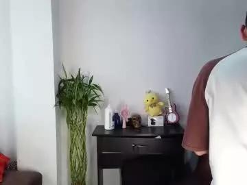 sara_mike666 from Chaturbate