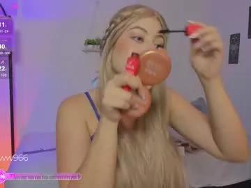 sara_sweett9 from Chaturbate