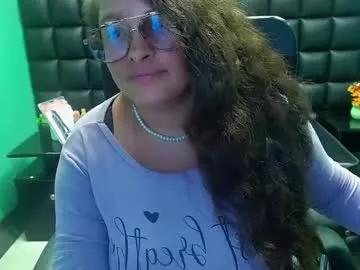 sara_thonson_ from Chaturbate