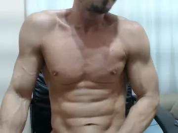 saradorj92 from Chaturbate