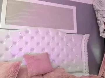 sarah_curtis from Chaturbate