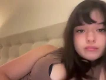 sarah_heart_aus model from Chaturbate