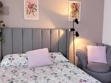 sarah_rayy from Chaturbate