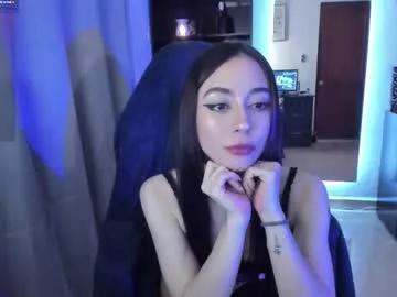 sarahbellamy from Chaturbate