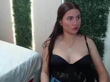 sarahg1313 from Chaturbate