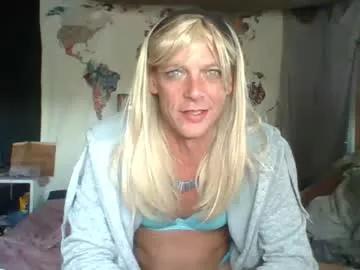 sarahhampton from Chaturbate
