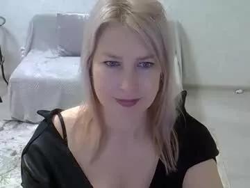 sarahphelps from Chaturbate