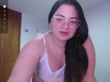 sarahros1 from Chaturbate
