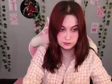 sarakinski from Chaturbate