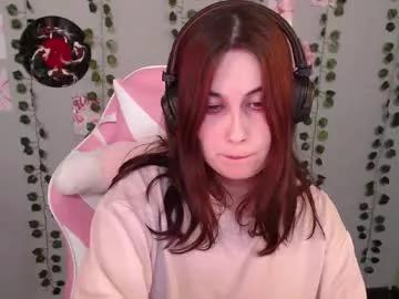 sarakinski from Chaturbate