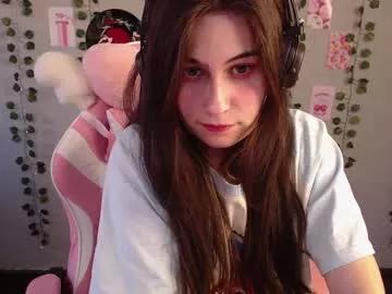 sarakinski from Chaturbate