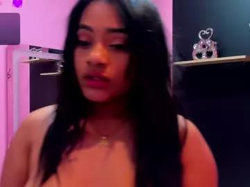 saramagiic from Chaturbate