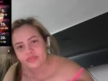 saramartinez100 from Chaturbate