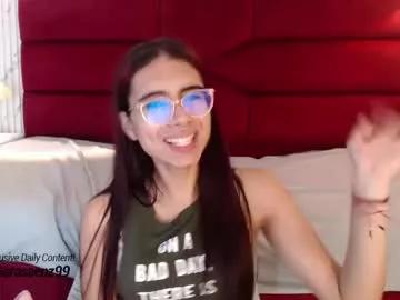 sarasaenz_99 from Chaturbate