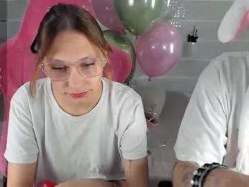 sashalaur from Chaturbate