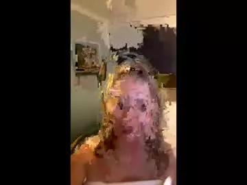sassyella from Chaturbate