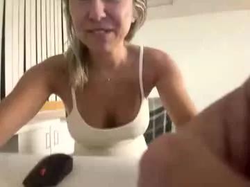 sassyella from Chaturbate
