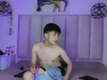 saxxyandjayzycs from Chaturbate